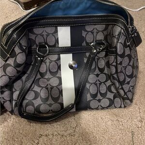 Stylish Black and Gray Coach Women’s Bag